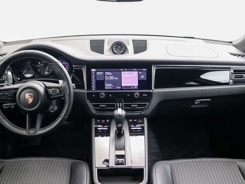 Used 2023 Porsche Macan Turbo AWD/4WD image 16
