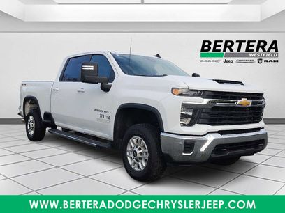 Used 2024 Chevrolet Silverado 2500 LT