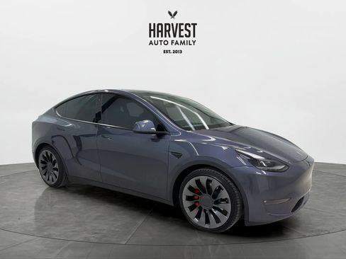 Used 2022 Tesla Model Y Performance AWD/4WD image 9
