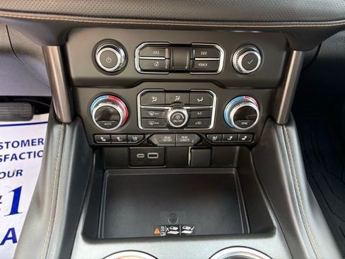 Used 2024 GMC Yukon AT4 w/ LPO, Floor Liner Package AWD/4WD image 20