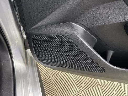 Used 2023 Toyota Corolla SE image 29