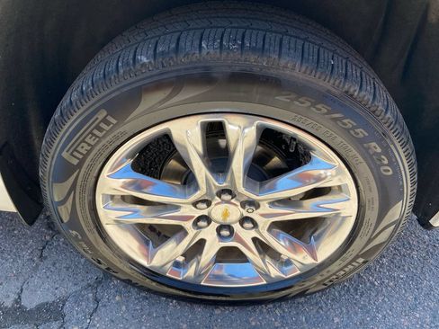 Used 2021 Chevrolet Traverse High Country w/ LPO, Floor Liner Package AWD/4WD image 10