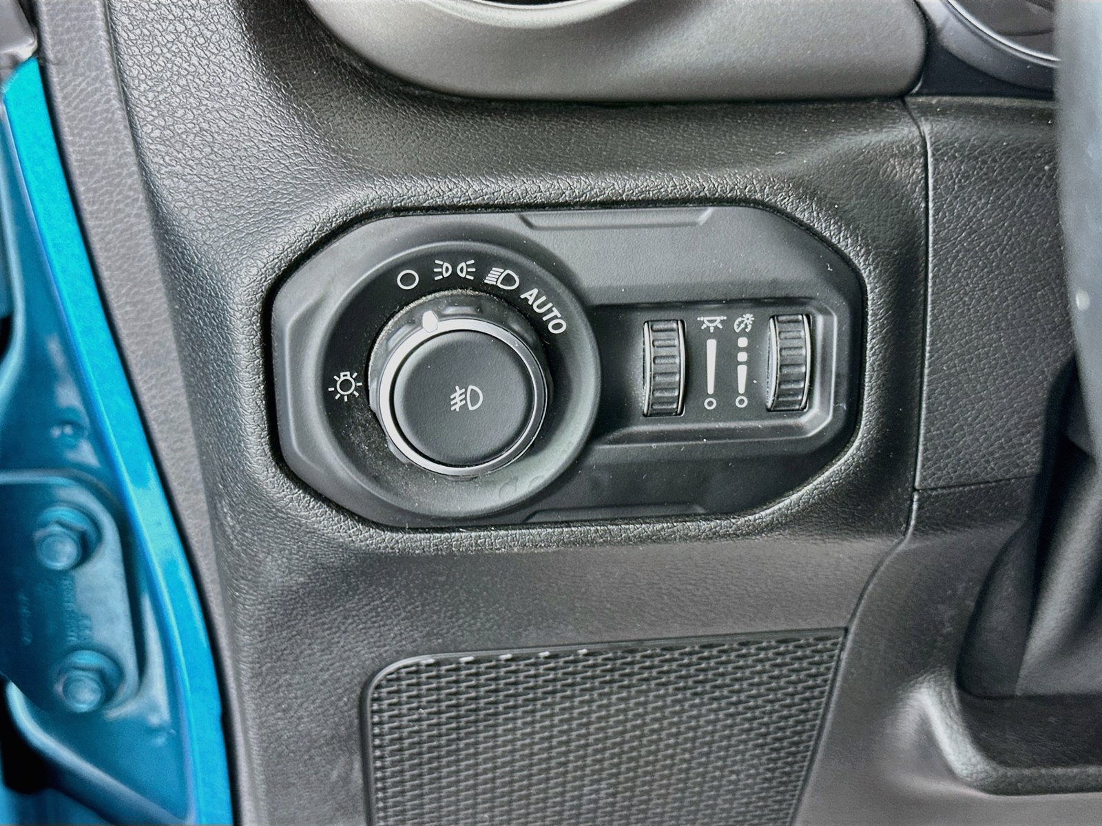 Used 2019 Jeep Wrangler Unlimited Sport S AWD/4WD image 11