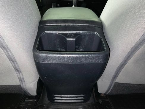 Used 2018 Toyota Tacoma SR w/ SR Convenience Package RWD image 17