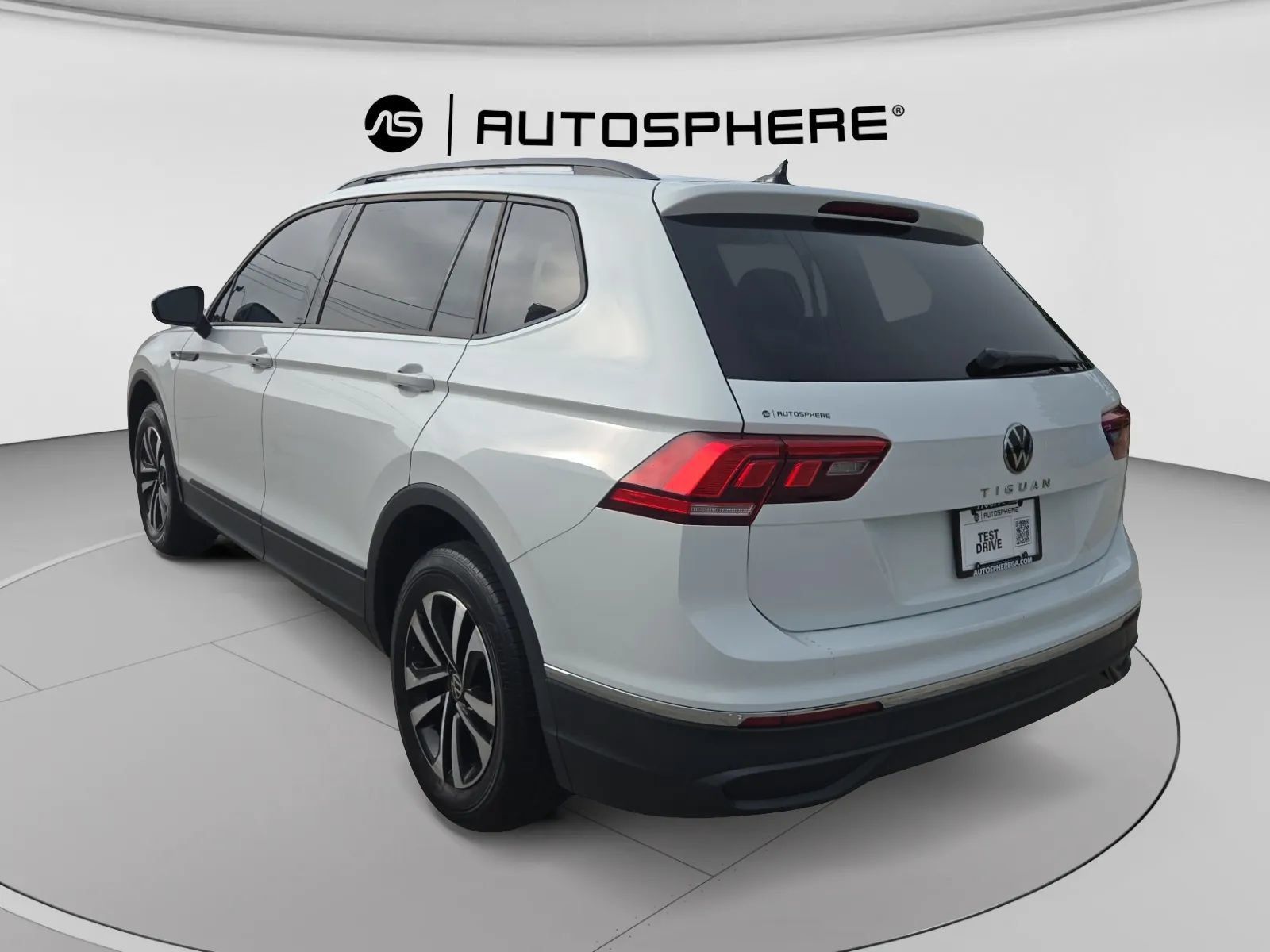 Used 2022 Volkswagen Tiguan S FWD image 6