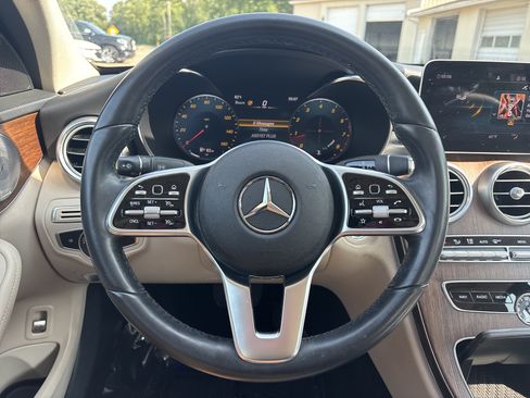 Used 2020 Mercedes-Benz C 300 4MATIC Sedan w/ Premium Package image 27