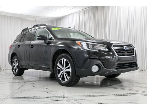 Used 2019 Subaru Outback 2.5i Limited AWD/4WD image 2
