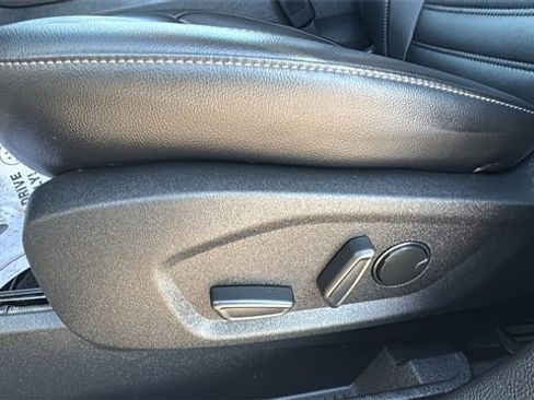 Certified 2023 Ford Edge SEL w/ Convenience Package image 7