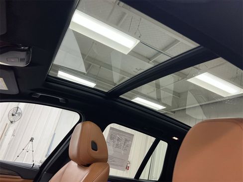 Used 2021 BMW X3 M40i w/ Executive Package image 18