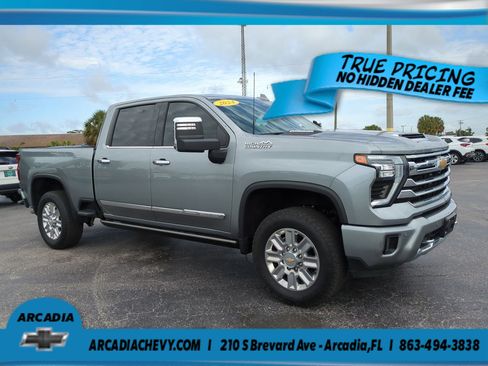 Certified 2024 Chevrolet Silverado 2500 High Country w/ Technology Package AWD/4WD image 2