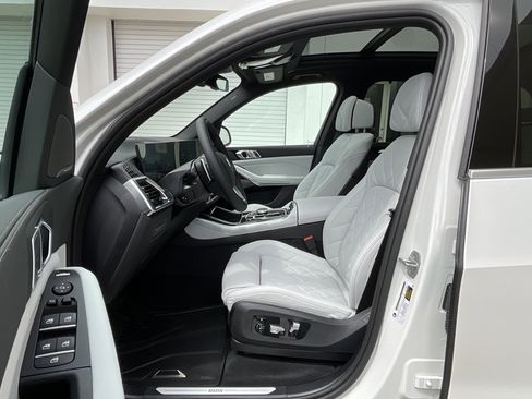 New 2026 BMW X5 sDrive40i image 10