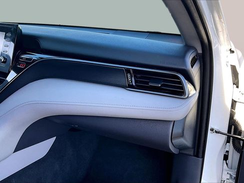 Used 2021 Toyota Camry LE w/ Carpet Mat Package (TMS) image 13