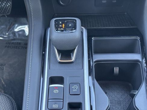 New 2026 Nissan Pathfinder SV image 19