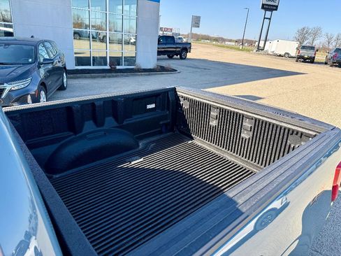 Used 2023 Ford F150 XLT image 11