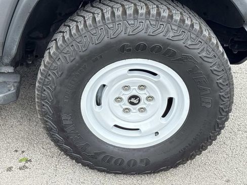 Certified 2023 Ford Bronco Heritage Edition image 9