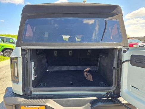 Used 2024 Ford Bronco Badlands w/ Sasquatch Package AWD/4WD image 30