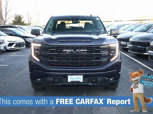 Used 2023 GMC Sierra 1500 Elevation image 2