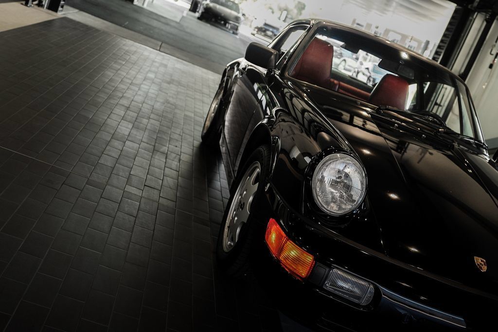 Used 1989 Porsche 911 Carrera 4 AWD/4WD image 24