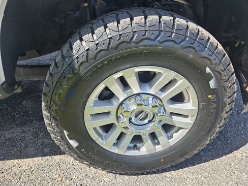 Used 2019 Ford F250 XL w/ STX Appearance Package AWD/4WD image 12