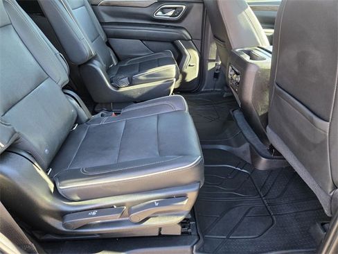 Used 2021 Chevrolet Tahoe Premier w/ Premium Package image 21