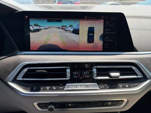 Used 2021 BMW X5 sDrive40i w/ M Sport Package RWD image 9