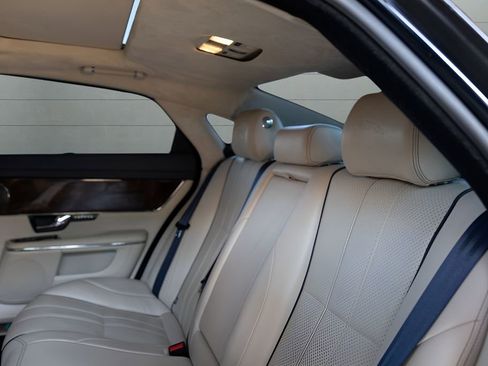 Used 2012 Jaguar XJ L RWD image 56