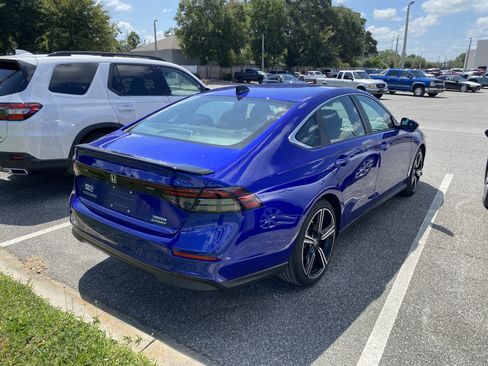 Used 2023 Honda Accord Sport image 8