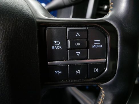 Used 2024 Ford F350 Platinum w/ FX4 Off-Road Package AWD/4WD image 28