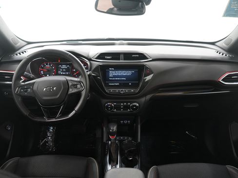 Used 2021 Chevrolet TrailBlazer RS w/ Sun and Liftgate Package image 16