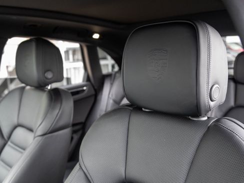 New 2026 Porsche Macan S image 23