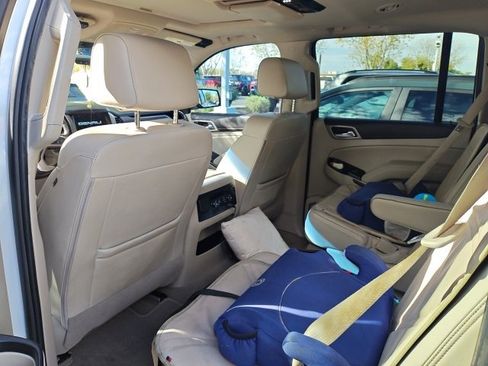 Used 2019 GMC Yukon XL Denali w/ Open Road Package image 5