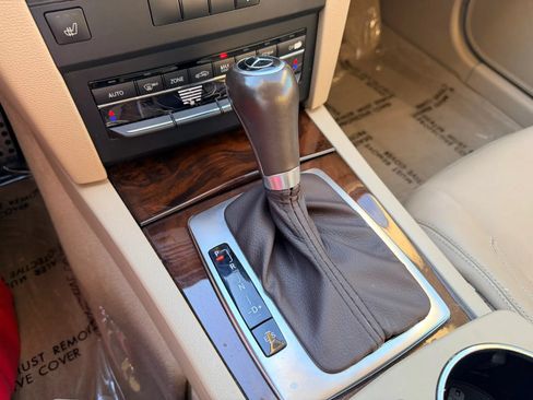 Used 2012 Mercedes-Benz E 350 Coupe image 19