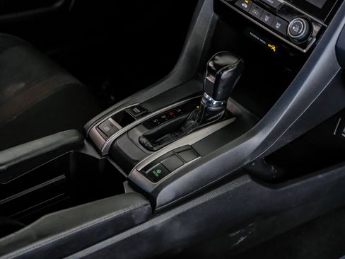Used 2020 Honda Civic Sport image 21