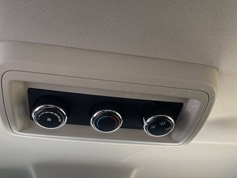 Used 2018 Dodge Journey SXT w/ Blacktop Package image 21