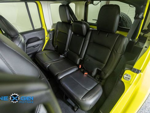 Used 2023 Jeep Wrangler Unlimited Rubicon 392 w/ Xtreme Recon 35" Tire Package AWD/4WD image 32