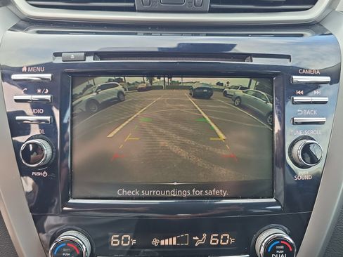 Used 2023 Nissan Murano SV w/ SV Midnight Edition Package FWD image 18
