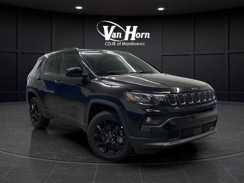 New 2025 Jeep Compass Latitude w/ Sun & Sound Group image 1