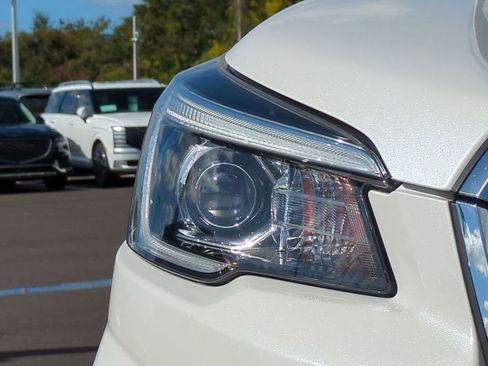 Used 2019 Subaru Forester Limited w/ Popular Package #3 image 9