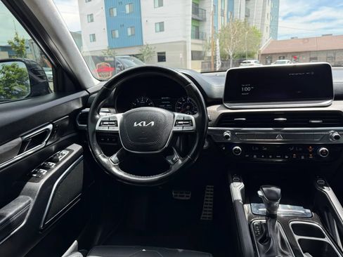 Used 2022 Kia Telluride SX w/ SX Prestige Package AWD/4WD image 24