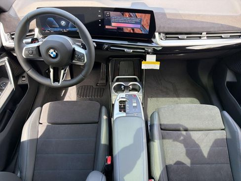 New 2026 BMW X2 xDrive28i w/ Technology Package AWD/4WD image 16