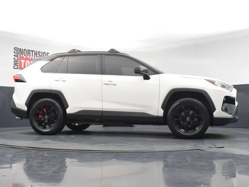 Used 2020 Toyota RAV4 XLE w/ XLE Grade Weather Package AWD/4WD image 29