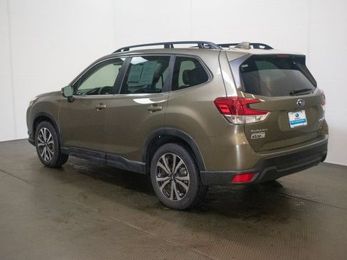 Certified 2023 Subaru Forester Limited AWD/4WD image 6