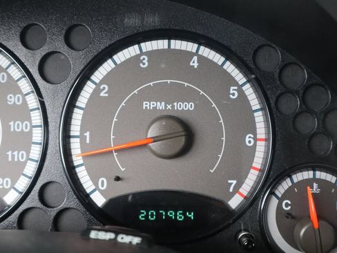 Used 2006 Jeep Liberty Sport AWD/4WD image 43