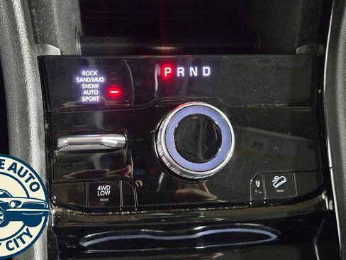 Used 2022 Jeep Grand Cherokee Limited 4xe image 19