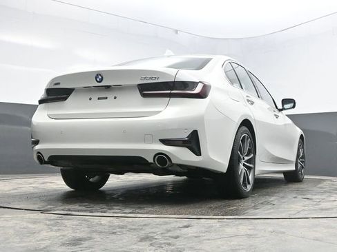Used 2020 BMW 330i xDrive Sedan w/ Convenience Package image 29