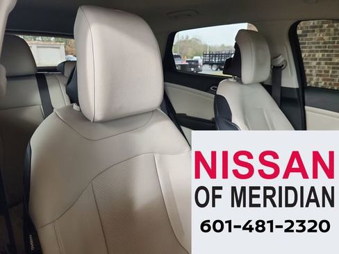 Used 2023 Kia Sportage EX image 14