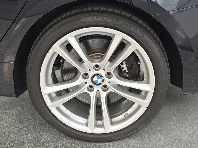 Used 2017 BMW 550i Gran Turismo xDrive AWD/4WD image 31