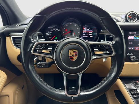 Used 2018 Porsche Macan S AWD/4WD image 19