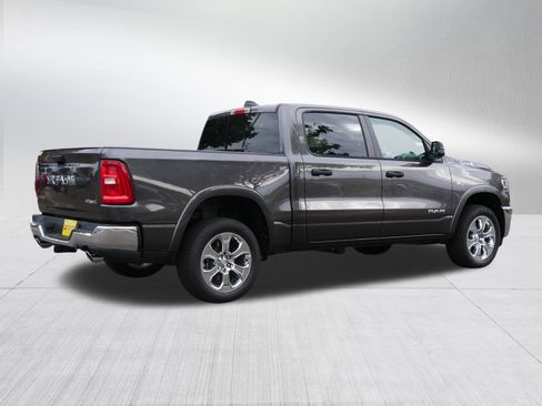 New 2026 RAM 1500 Big Horn AWD/4WD image 7