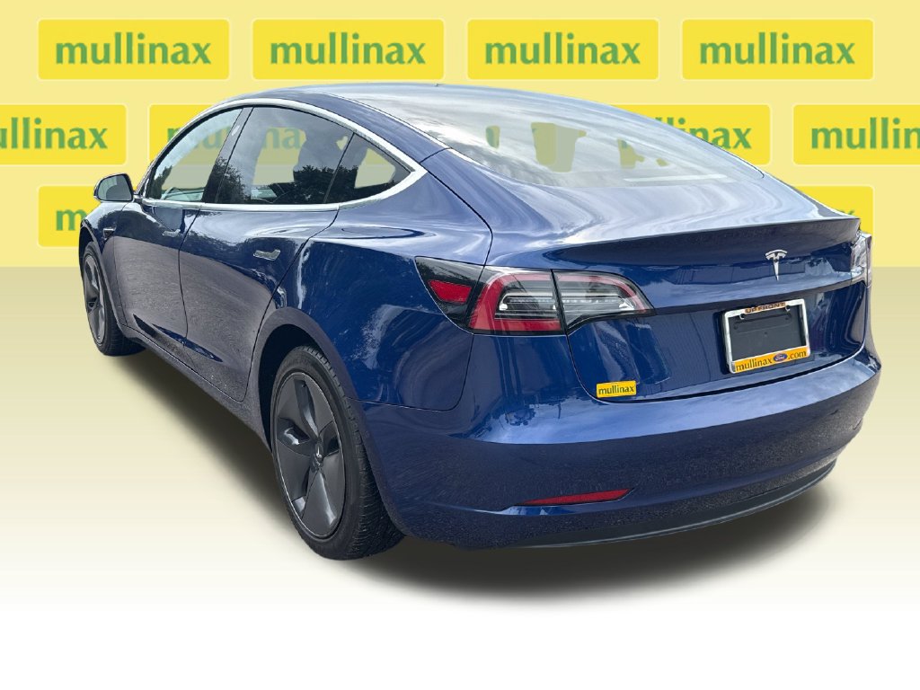 Used 2020 Tesla Model 3 Standard Range Plus RWD image 8